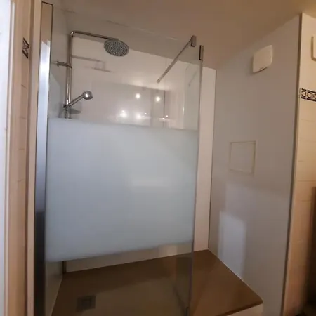 아파트 Ab Du Parc *